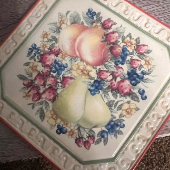 Vintage Rustic Country Decor Avon Country Harvest Hot Plate Collection from 2003 - Picture 2 of 7